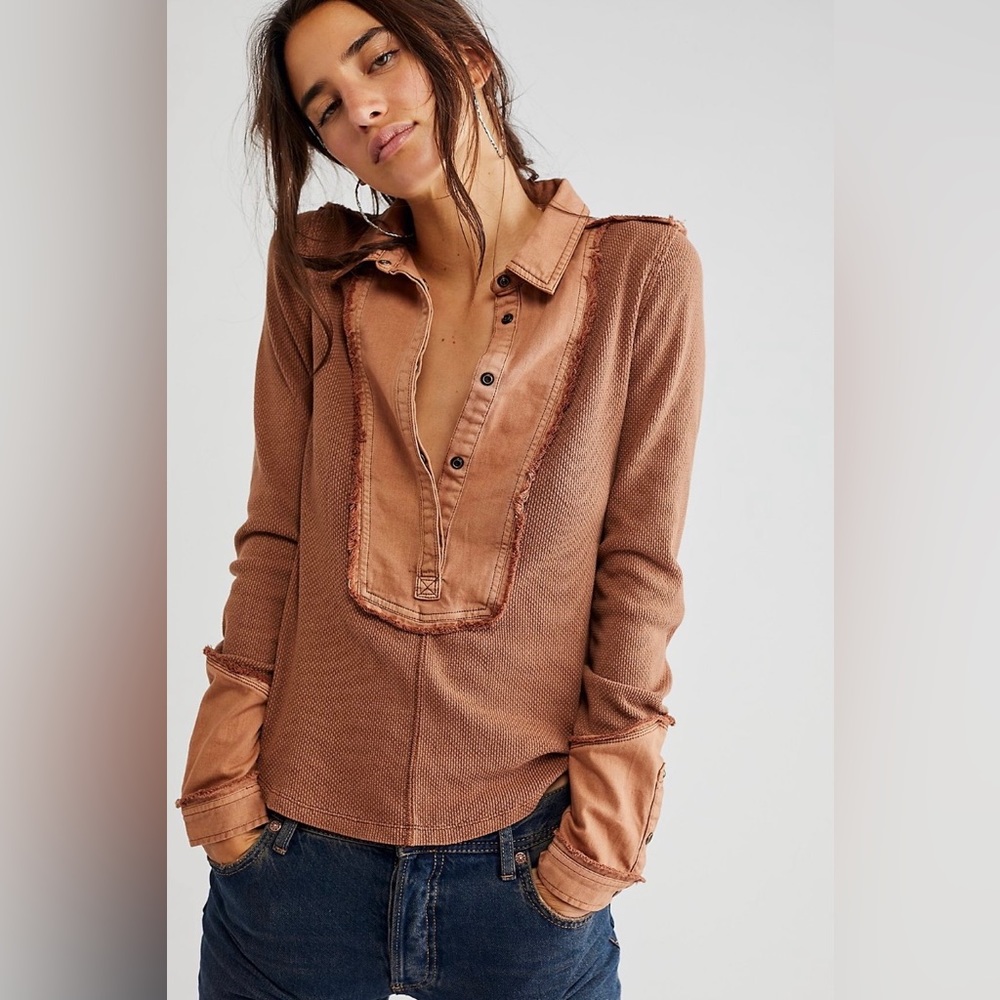 We The Free Prairie Henley, Color Bunny, Size Small NWT